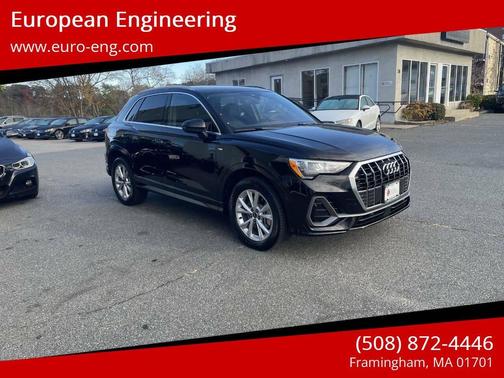 2022 Audi Q3 45 S line Premium