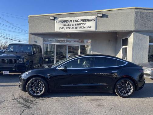 2020 Tesla Model 3 Long Range