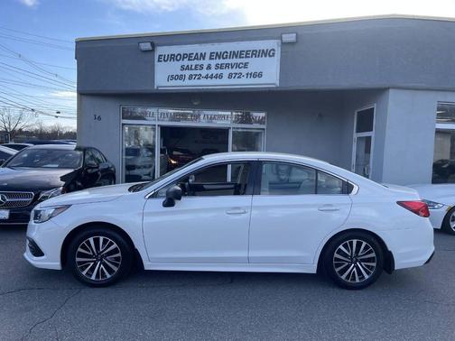 2018 Subaru Legacy Base