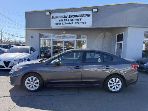 2019 Subaru Impreza 2.0i