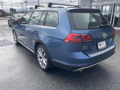 2017 Volkswagen Golf Alltrack TSI SEL