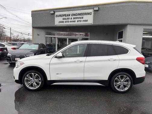 White 2017 BMW X1 xDrive 28i