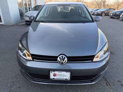 2017 Volkswagen Golf TSI S 4-Door