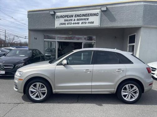 2017 Audi Q3 2.0T Premium