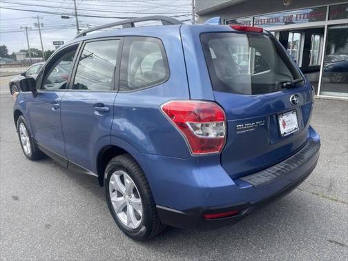 2016 Subaru Forester 2.5i