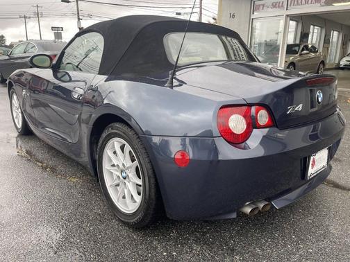 2005 BMW Z4 2.5i Roadster