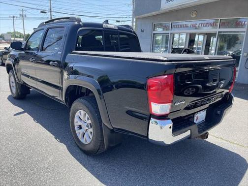 2016 Toyota Tacoma SR5