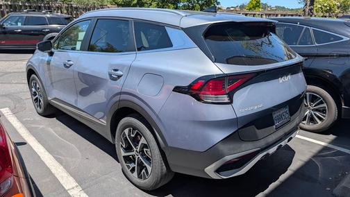 Silver 2023 Kia Sportage EX