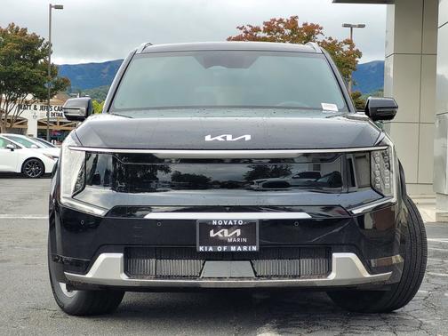 Aurora Black 2024 Kia EV9 Land