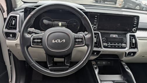 2022 Kia Sorento Hybrid S