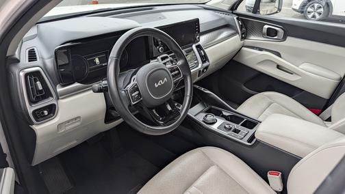 2022 Kia Sorento Hybrid S