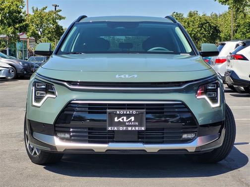 2025 Kia Niro SX Touring
