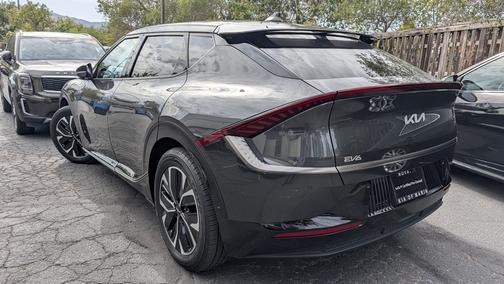 2022 Kia EV6 Wind