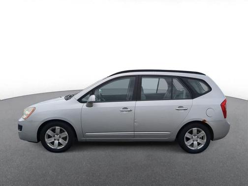 Silver 2008 Kia Rondo LX V6