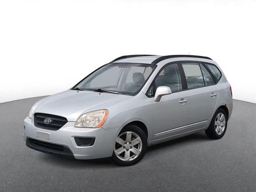 Silver 2008 Kia Rondo LX V6