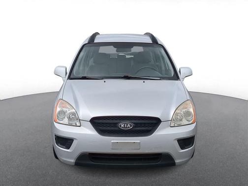 Silver 2008 Kia Rondo LX V6