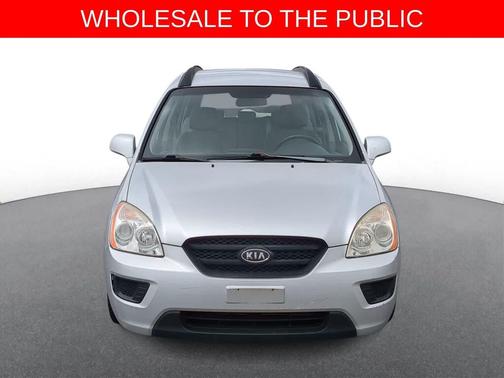 Silver 2008 Kia Rondo LX V6