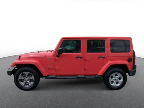 Firecracker Red Clearcoat 2016 Jeep Wrangler Unlimited Sahara