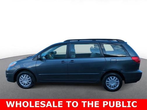 2010 Toyota Sienna CE