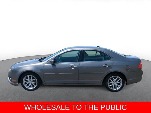 Gray 2010 Ford Fusion SEL