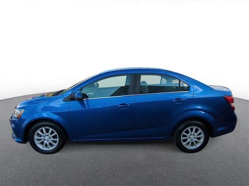 2017 Chevrolet Sonic LT