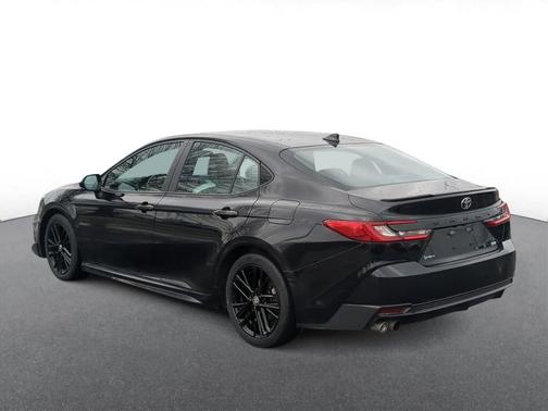 Midnight Black Metallic 2025 Toyota Camry SE
