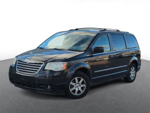 2010 Chrysler Town & Country Touring