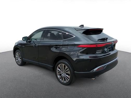 2022 Toyota Venza XLE