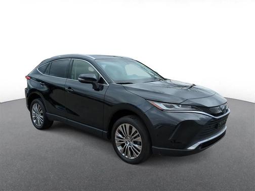 2022 Toyota Venza XLE