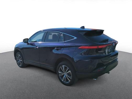 2023 Toyota Venza LE