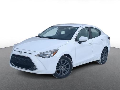 2019 Toyota Yaris Sedan LE