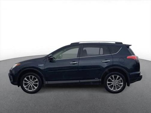 2017 Toyota RAV4 Hybrid SE