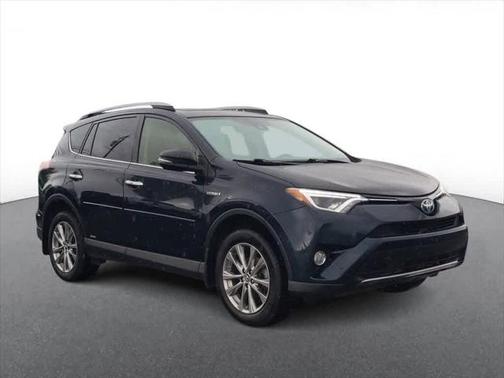 2017 Toyota RAV4 Hybrid SE