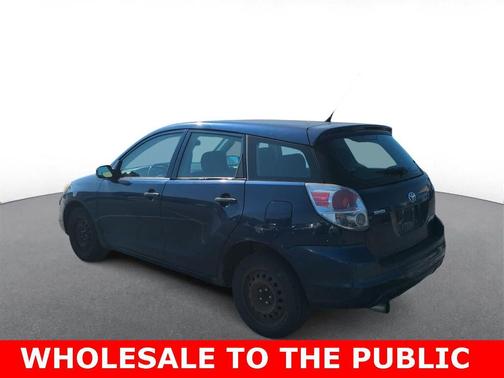 2005 Toyota Matrix Base