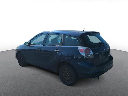 2005 Toyota Matrix Base