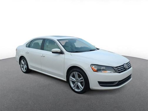 2014 Volkswagen Passat 2.0L TDI DSG SE w/Sunroof