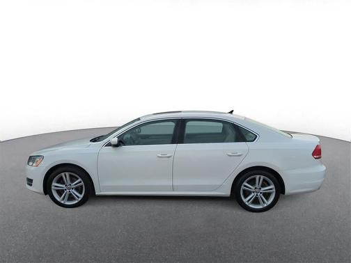 2014 Volkswagen Passat 2.0L TDI DSG SE w/Sunroof