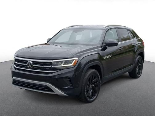 Deep Black Pearl 2023 Volkswagen Atlas Cross Sport 3.6L V6 SE w/Technology