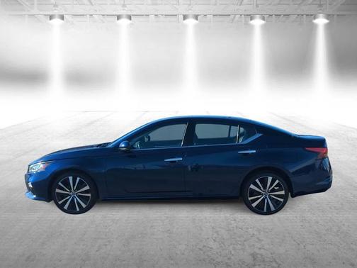 2022 Nissan Altima Platinum Intelligent AWD