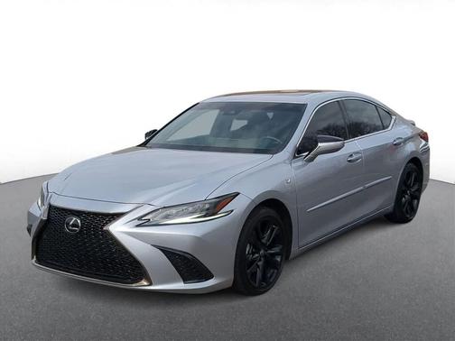 2023 Lexus ES 300h F SPORT Handling