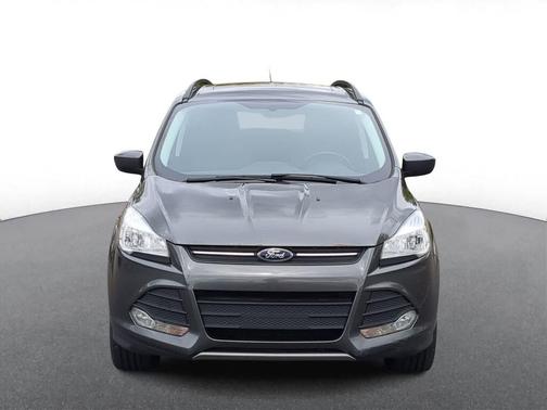 Magnetic 2016 Ford Escape SE