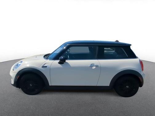 Pepper White 2015 MINI Hardtop Cooper