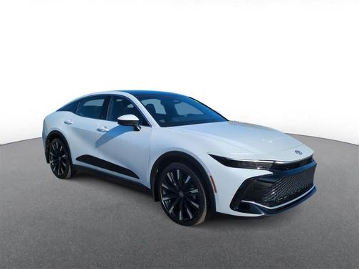 2024 Toyota Crown Platinum