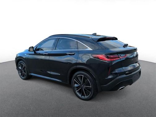 2022 INFINITI QX55 LUXE