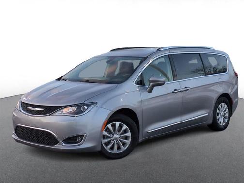 2018 Chrysler Pacifica Touring-L Plus