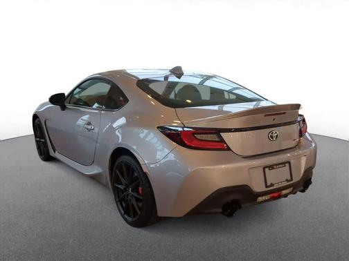 2025 Toyota GR86 Premium