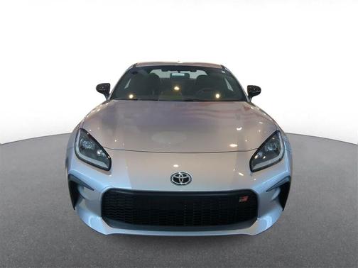 2025 Toyota GR86 Premium