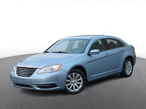 2013 Chrysler 200 Touring