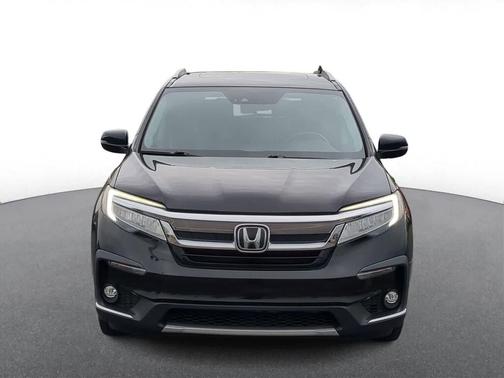 Crystal Black Pearl 2019 Honda Pilot Elite