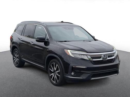 Crystal Black Pearl 2019 Honda Pilot Elite
